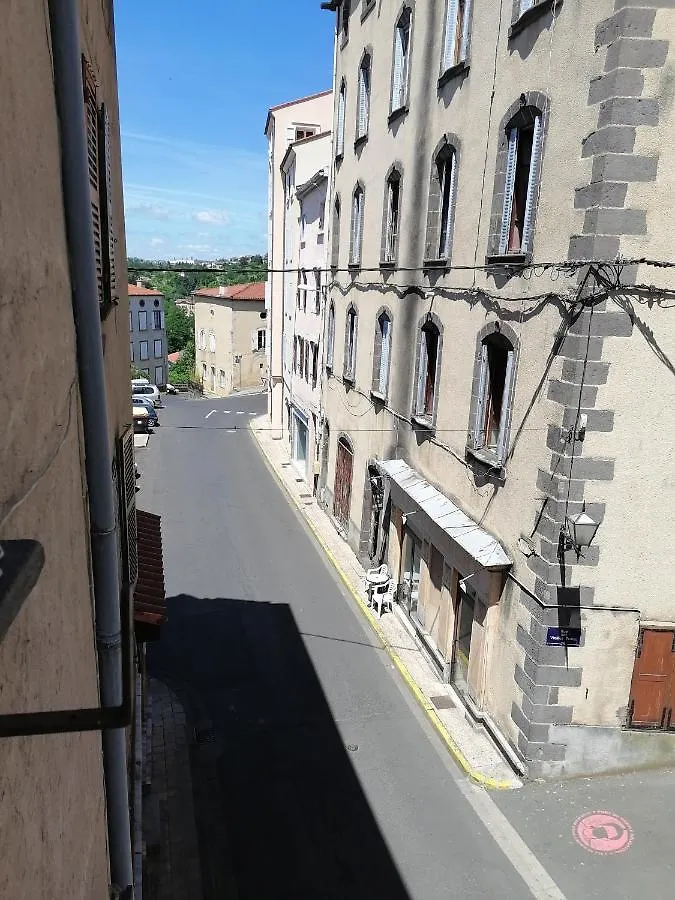 Au Thiernois Apartment Thiers France